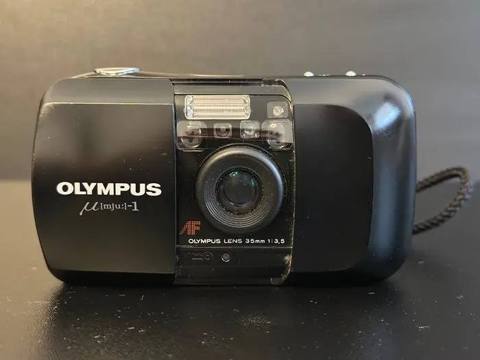 Olympus μ[mju:]-1 Analogue camera