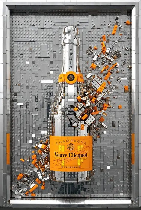 Artxlife - Lego Veuve Clicquot Silver&Orange Explosion