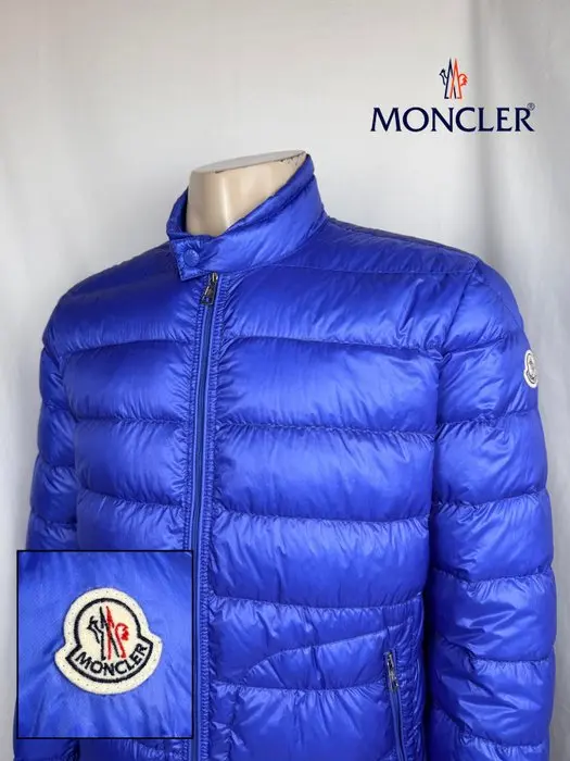 Moncler - Down jacket