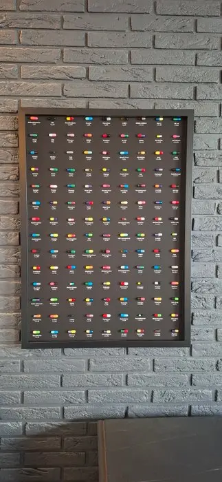 ELEMENTAL - Pills Menu XXL - 72 x 52 cm