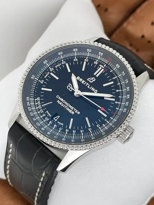 Breitling - Navitimer 38 Automatic - A17325 - Men - 2020-2025