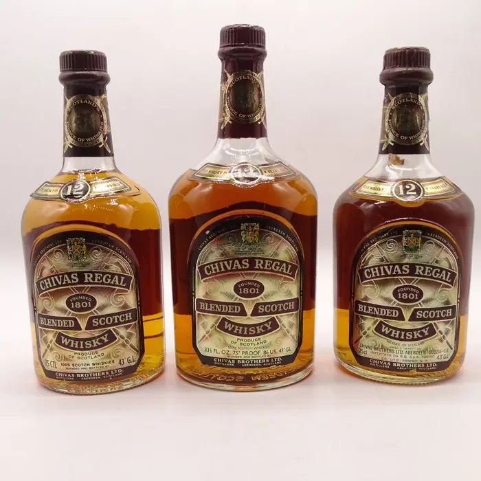 Chivas Regal 12 years old - 75cl, 33.1/3 oz - 3 bottles