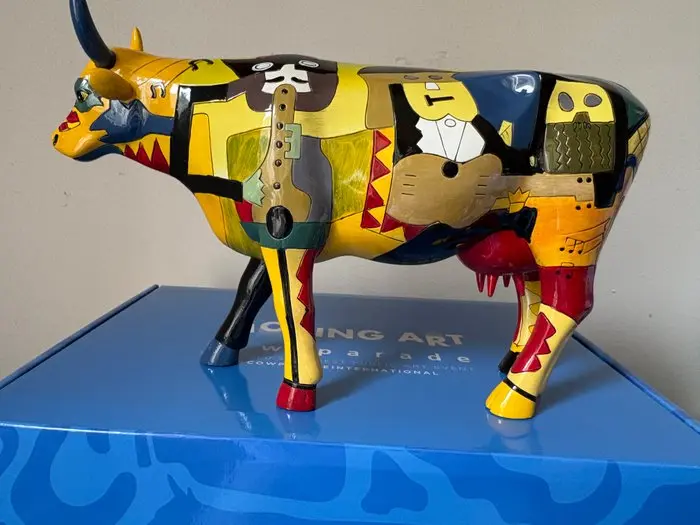 Figurine - Cow Parade. Cowparade. Picowsos Moosicians - Poly Resin