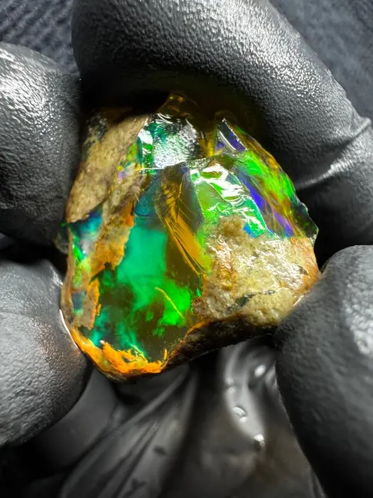 Opal Rough- 5.2 g