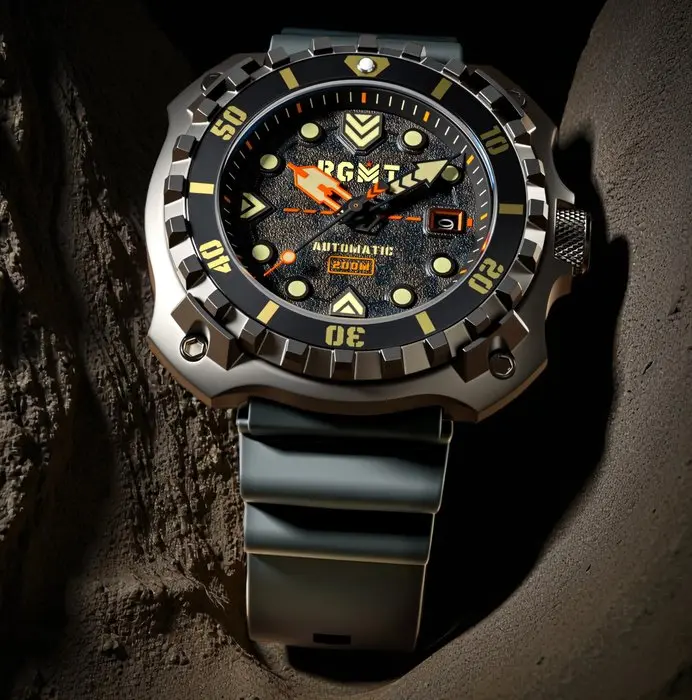 RGMT - Automatic - Swiss Newlite - Sapphire - 24 Jewels...