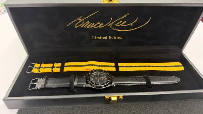 Seiko - SEIKO 5 SPORTS BRUCE LEE LIMITED EDITION - SRPK39K1 - Unisex - 2023