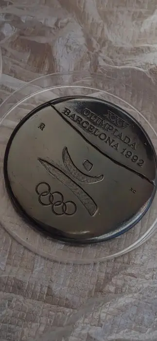 Olympics - Olympic Games - 1992 - Olympic medal