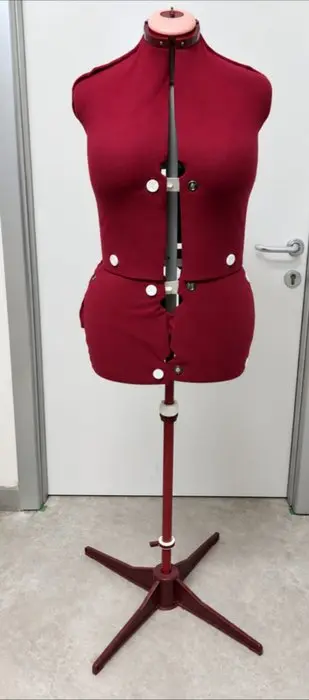 Singer - Singer - Mannequin - 131 - Steel, Polyester