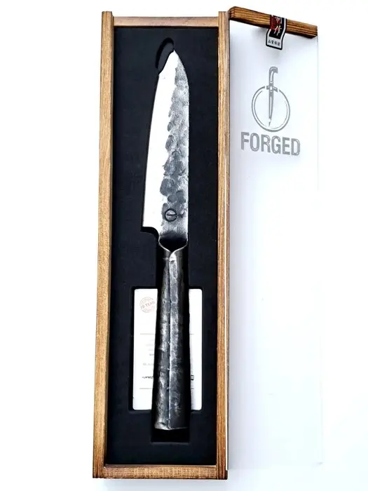 Santoku Knife - 440C Japanese Stainless Steel - Forged...