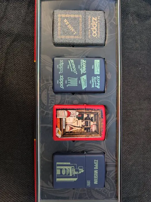Zippo - Coffret commémoratif Zippo - Lighter - Steel - (4)