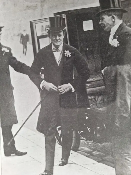Keystone - (x4) Sir Winston Churchill.