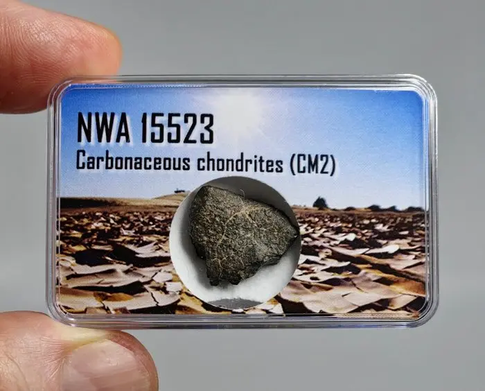 Meteorite Carbonaceous CM2, NWA 15523. Do not reserve price. - 2.34 g