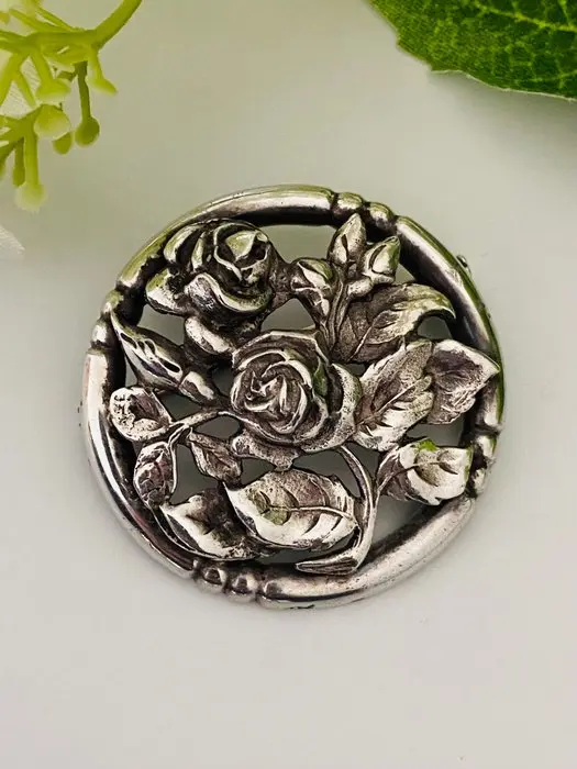 Flam (1925-1935) - Art Deco - Silver - France - Brooch