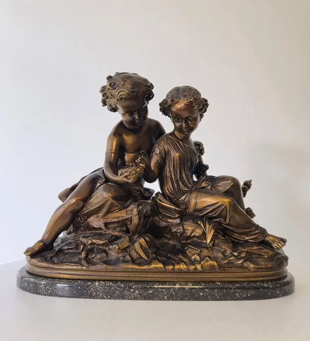 Figurine - The Young Couple’