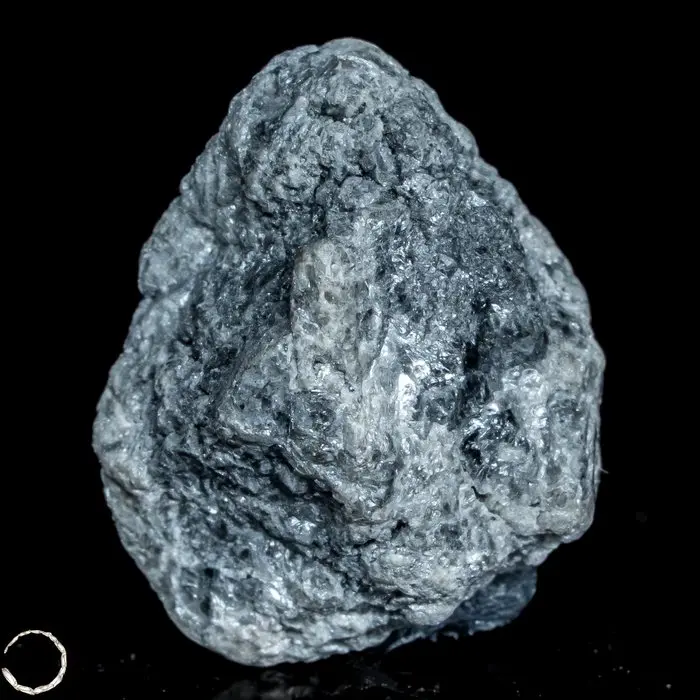 Carbonado-Diamant – Ursprüngliche Kraft in außergewöhnlicher Form