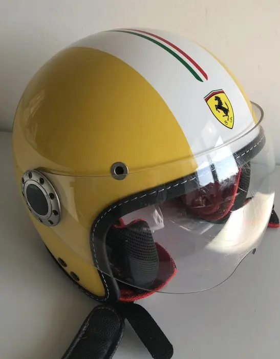 Helm - Ferrari - Ferrari Helm (Made in Italy)