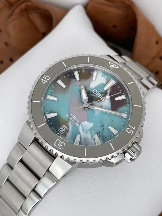 Oris - Aquis Date Upcycle Automatic - No reserve price...