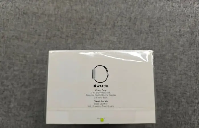 Apple Watch 42mm New First Gen - Computer - In original sealed box