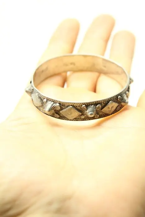 Vintage Ethnic / Tribal Silver Bangle Bracelet –...