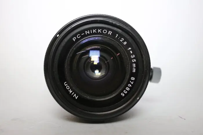 Nikon Pc-Nikkor 35mm f/2.8 Camera lens