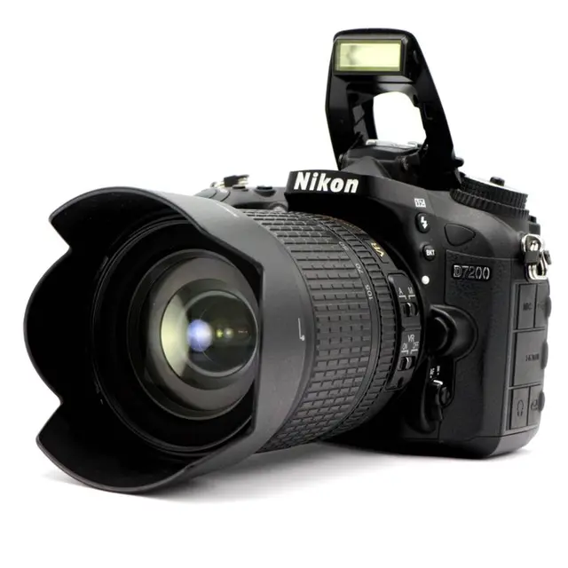 Nikon D7200 + AF-S 18-105mm f/3.5-5.6G ED VR#PROSUMER...