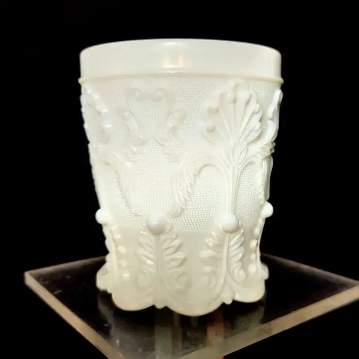 St. Louis - catalogus 1847 - Beaker - Gothic revival - acrylic glass