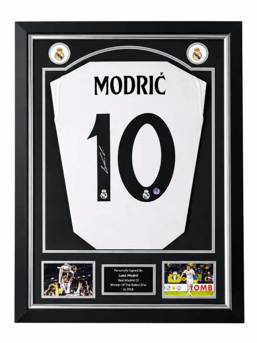 Real Madrid - European Football League - Luka Modrić...