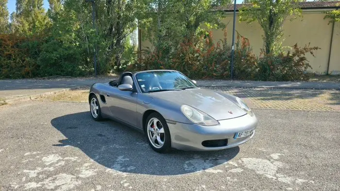 Porsche - Boxster 2.7 - 2002