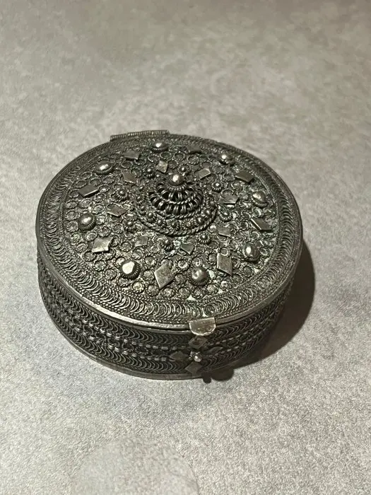 Box - Silver - Yemen - 20th century