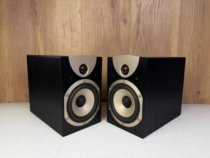 Audio Pro - Stereo One Ace Plus / 2-Way Bookshelf Speaker set