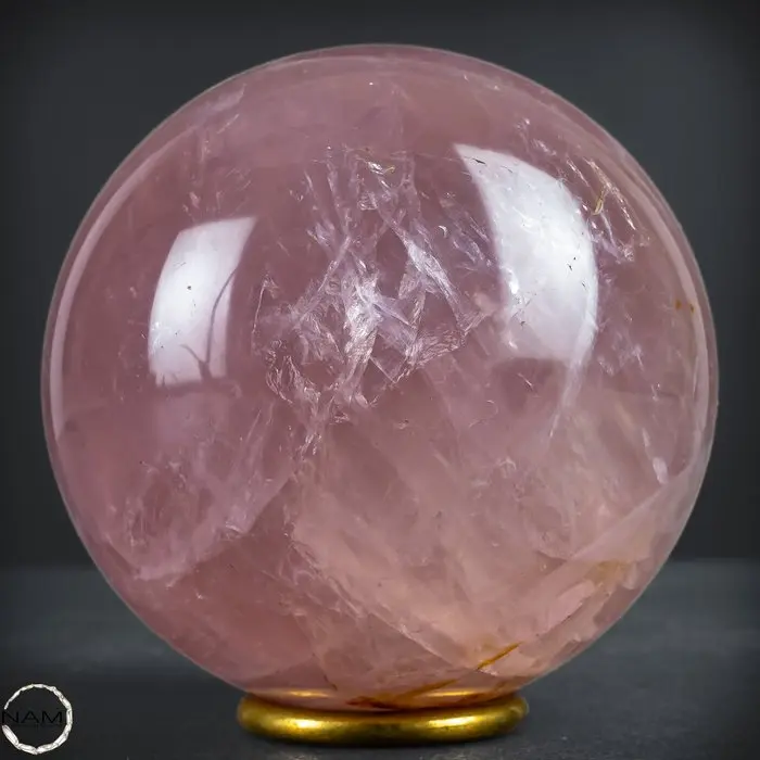 Breathtaking rose quartz sphere – Symbol of love and inner harmony- 1287.91 g