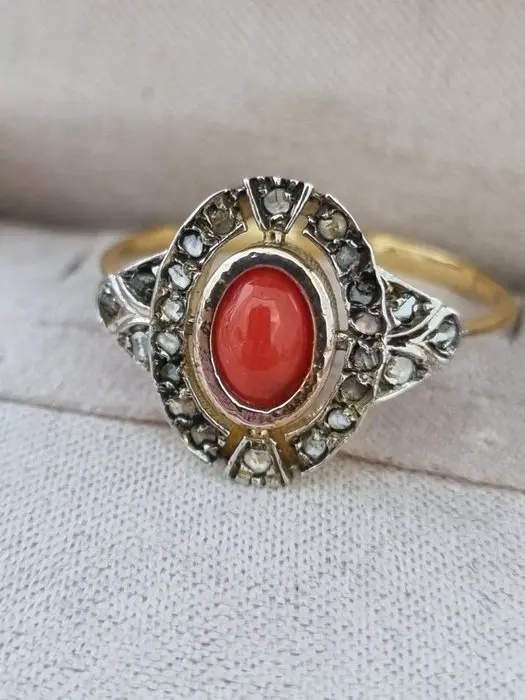 No reserve price - Ring - 9 kt. Silver, Rose gold Coral - Diamond