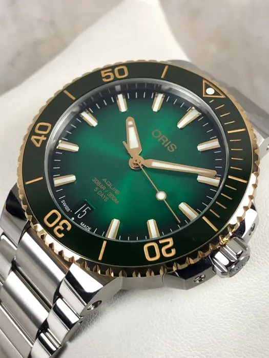 Oris - Aquis Date Calibre 400-2 Automatic - 01 400 7769...