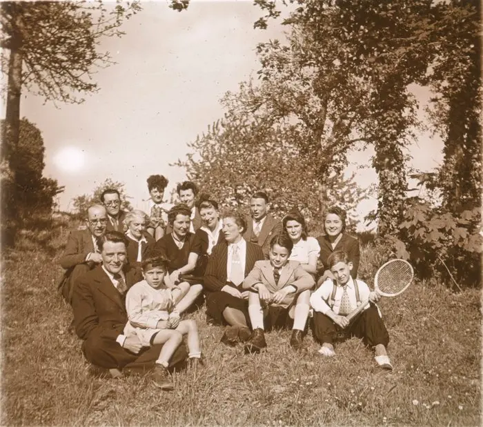Lot of 20 stereoscopic photos with binder - 1939–1944 - Entrammes