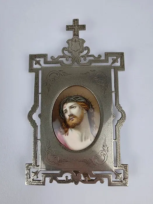 Badge Ecce Homo – Cristo coronato di spine dipinto a mano...