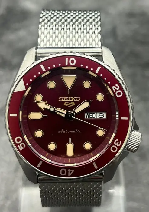 Seiko - 5 Sports Red Dial - No reserve price - SRPD69K1 - Men - 2010-2020