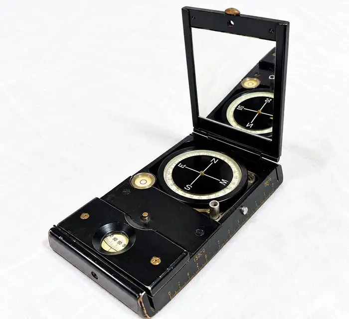 Compass - Brass