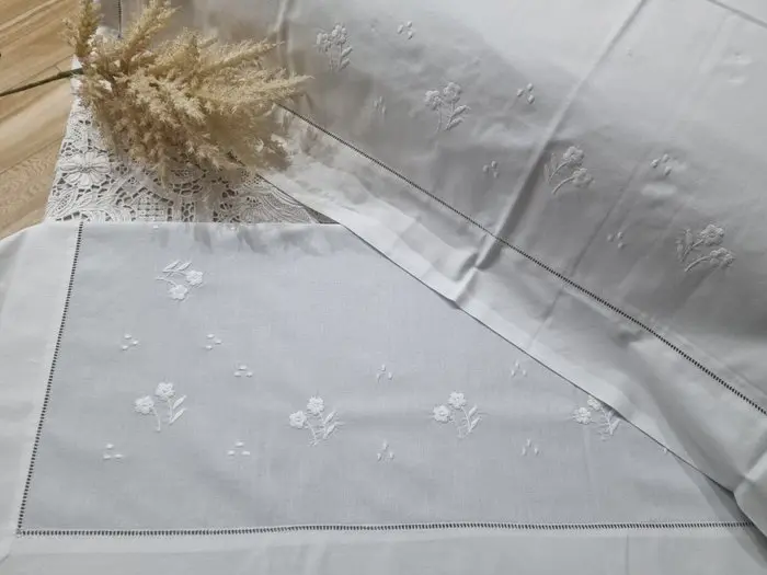 Bed sheet - 280 cm - 270 cm
