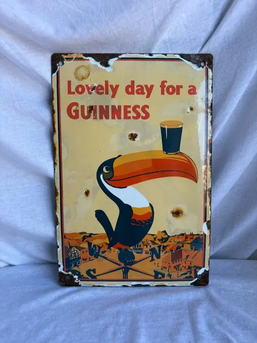 Guinness Toucan – Lovely Day for a Guinness – Emaille...