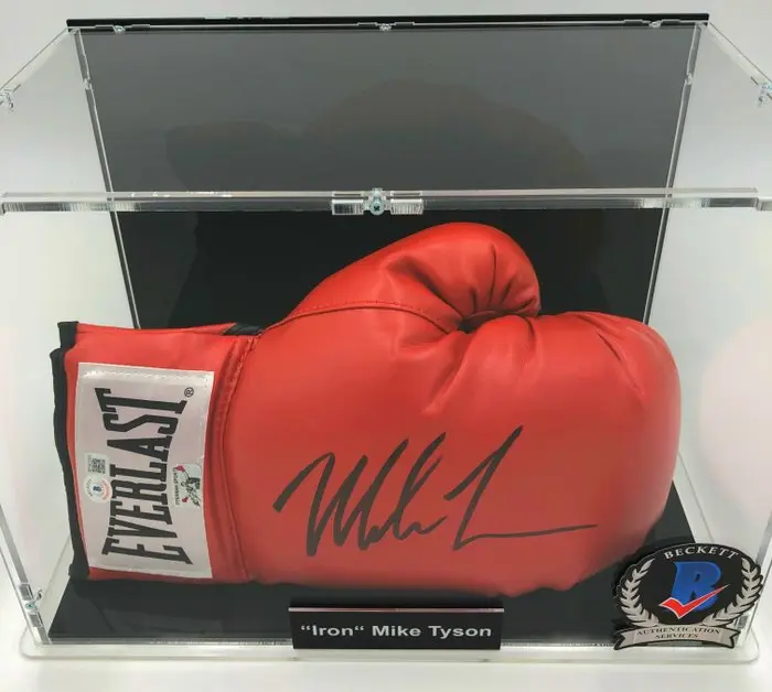 Boxning - Uppvisning - Mike Tyson - Boxningshandske