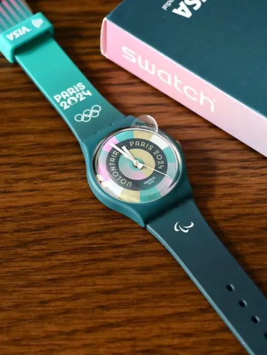 Jeux olympiques de Paris 2024-Montre des volontaires - 2024