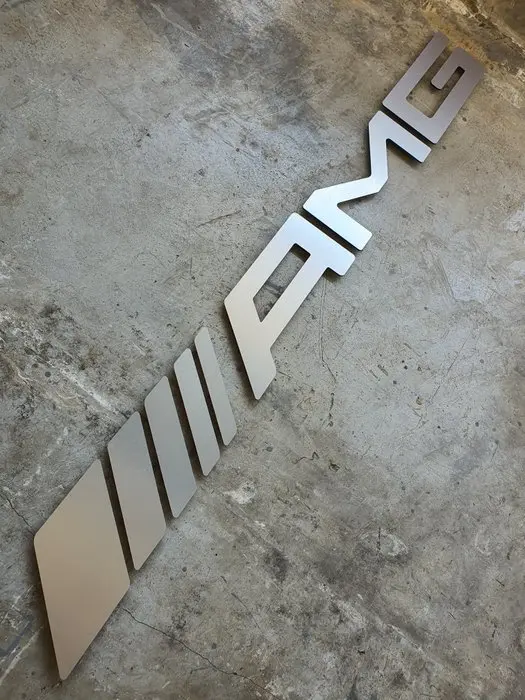 Sign - Mercedes-Benz - Logo mural professionnel AMG – Aluminium*