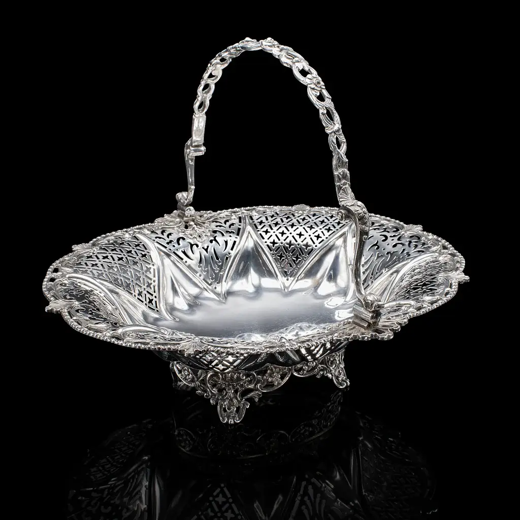 Vintage Decorative Cake Basket, English, Silver Plate, Fruit Dish, Mid Century