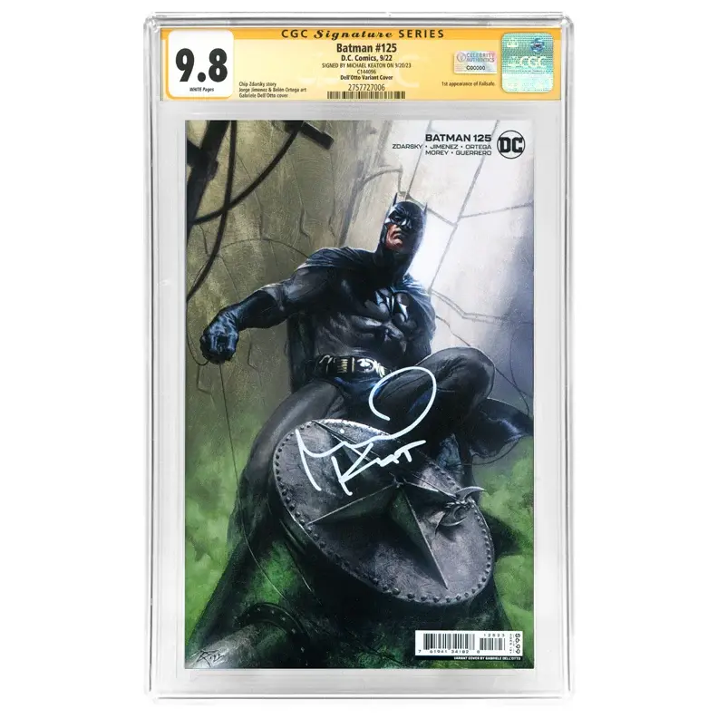 Michael Keaton Autographed 2022 Batman #125 Gabrielle Dell'Otto Variant