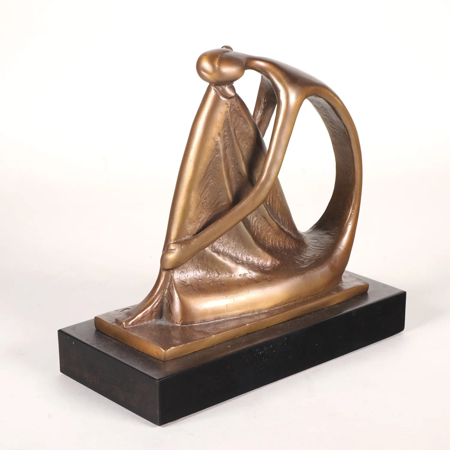 Los 1100: Moderne Bronzeskulptur, Tischfigur