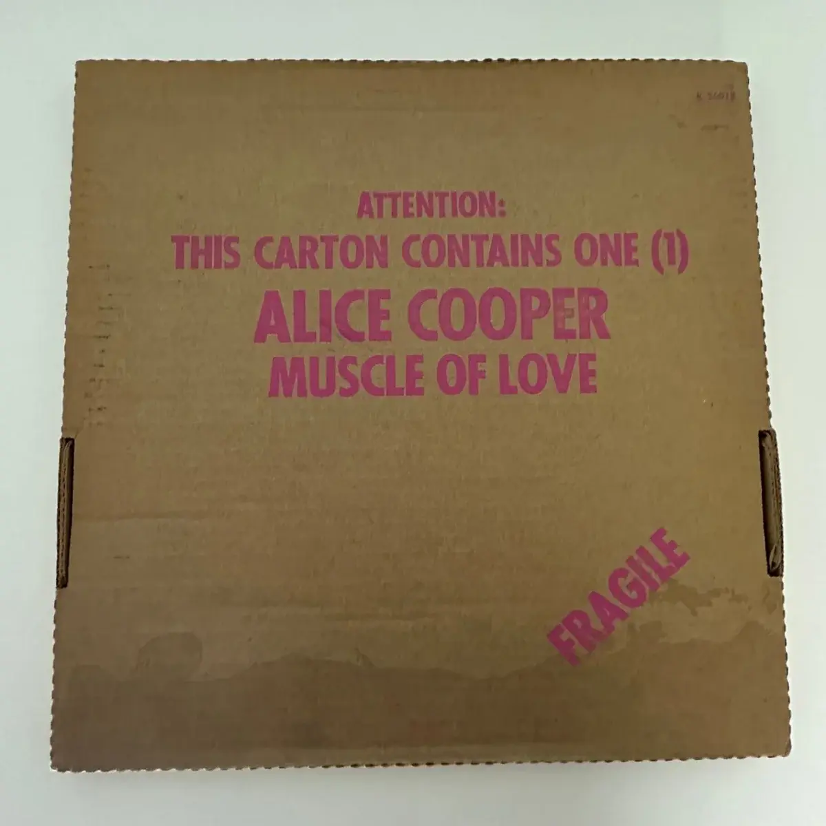Alice Cooper Muscle of Love 1973 UK Import Album K56018 w/ card foldout