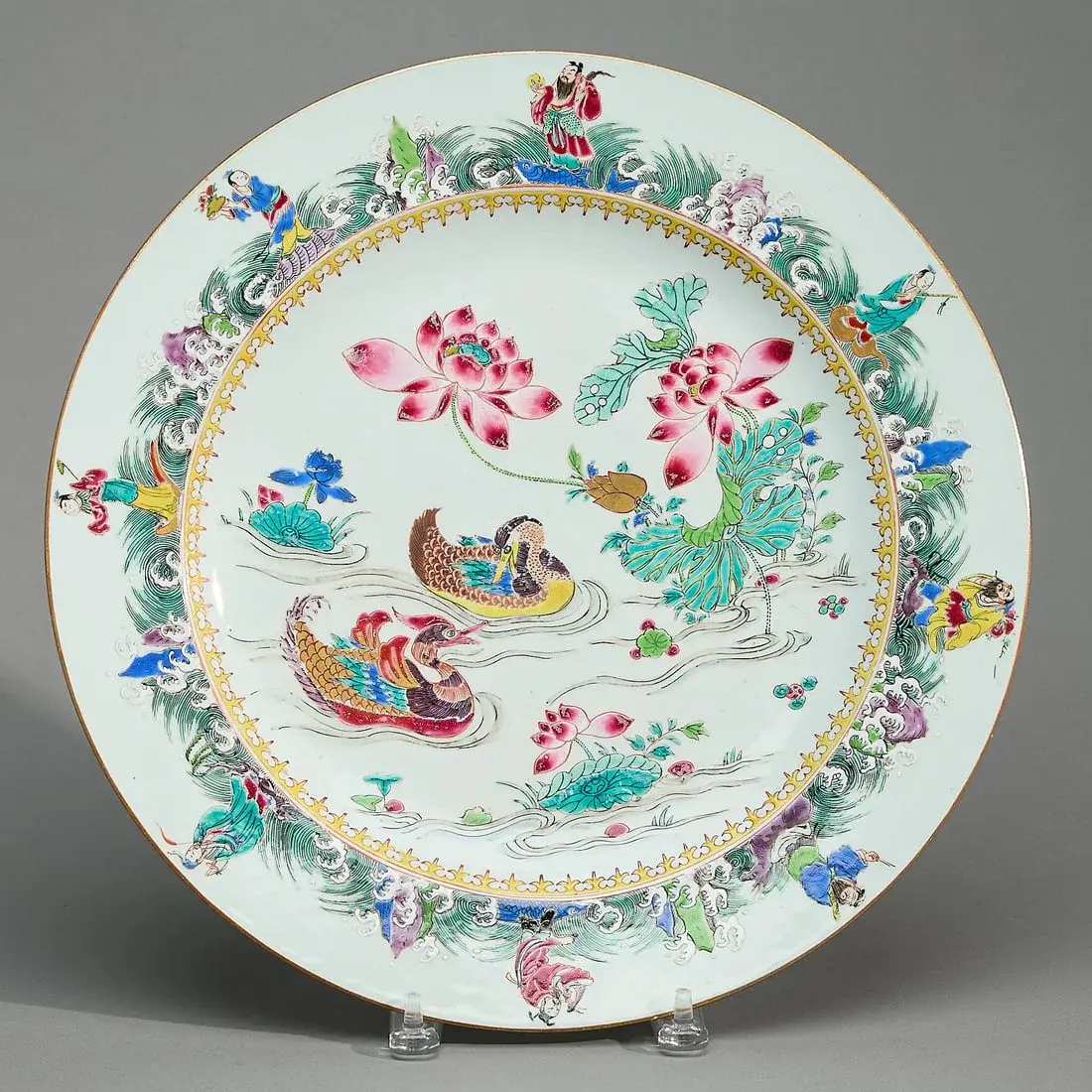 Large Famille Rose Mandarin Duck Charger