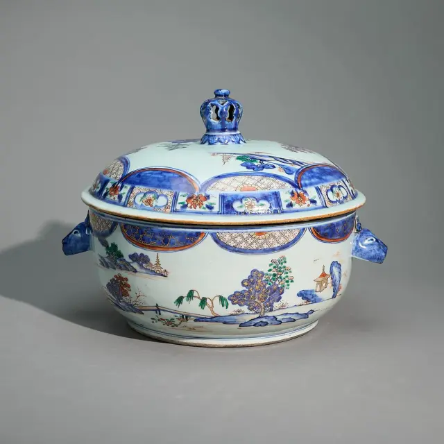 Chinese Verte Imari Circular Soup Tureen