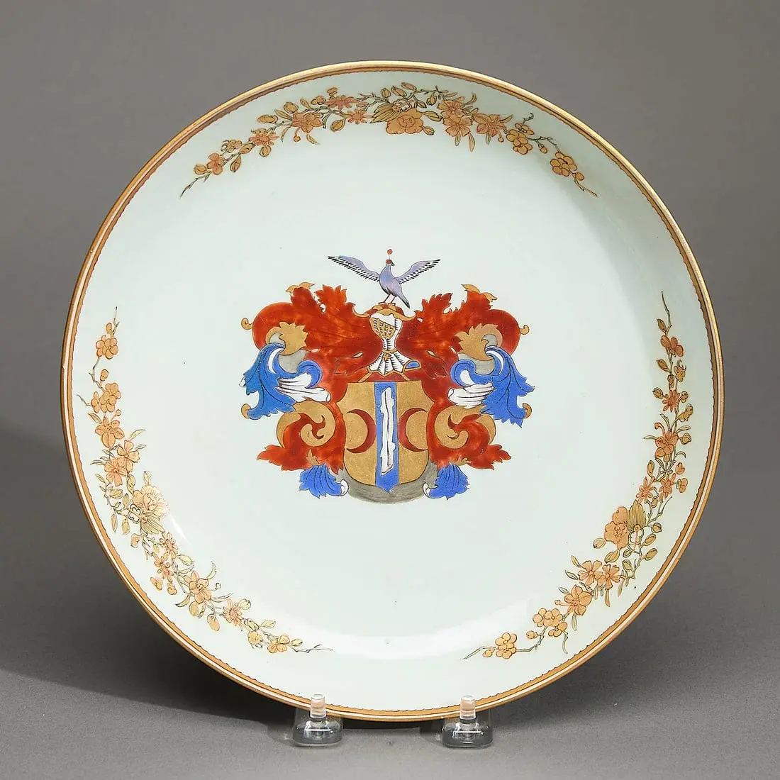 Large Chinese Export Armorial Saucer - Valckenier