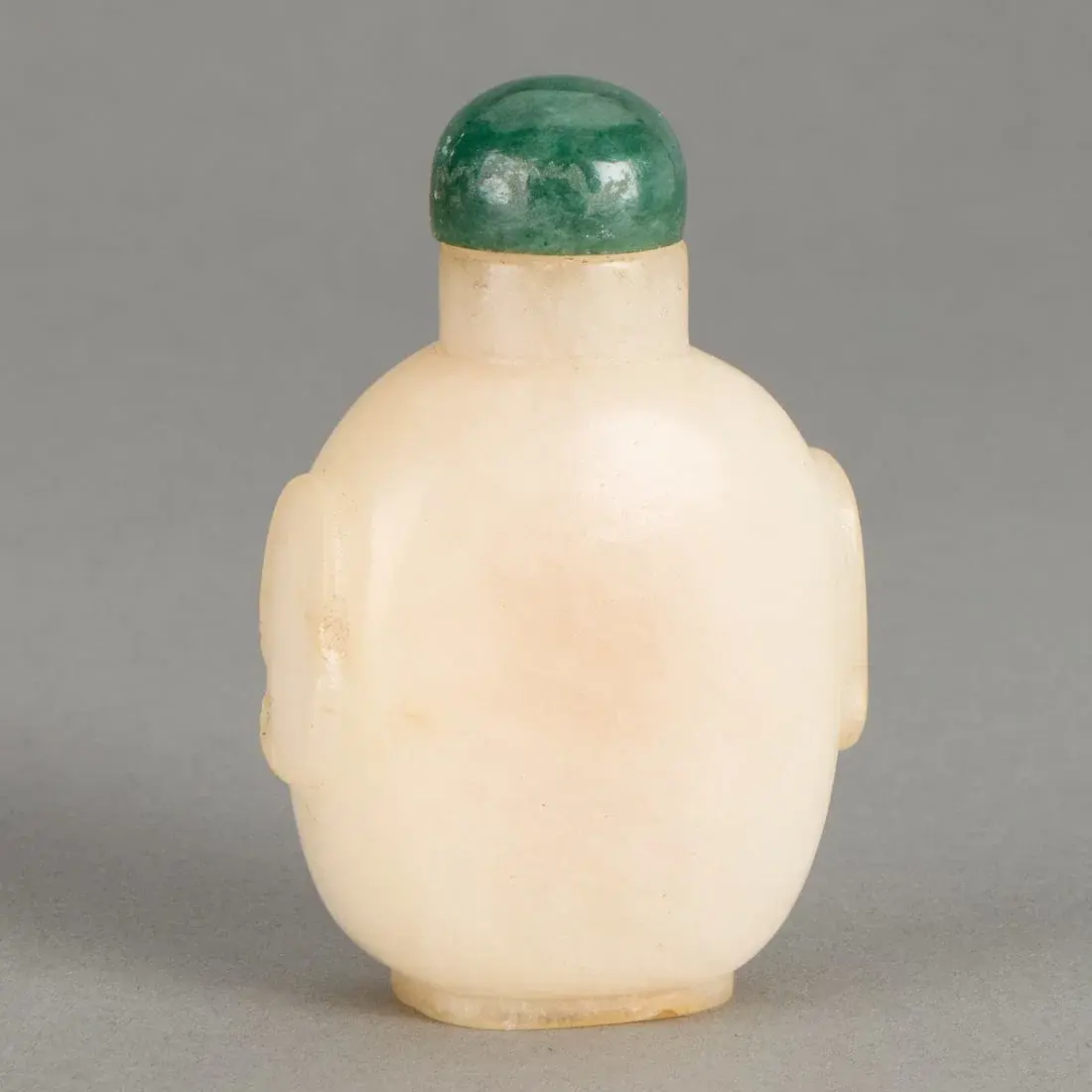 Chinese Qing Dynasty Carved Jadeite Snuff Bottle